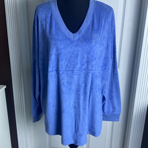 PINK Victoria’s Secret Varsity Terry Periwinkle Blue V-Neck Sweatshirt sz L NWT - Picture 1 of 11